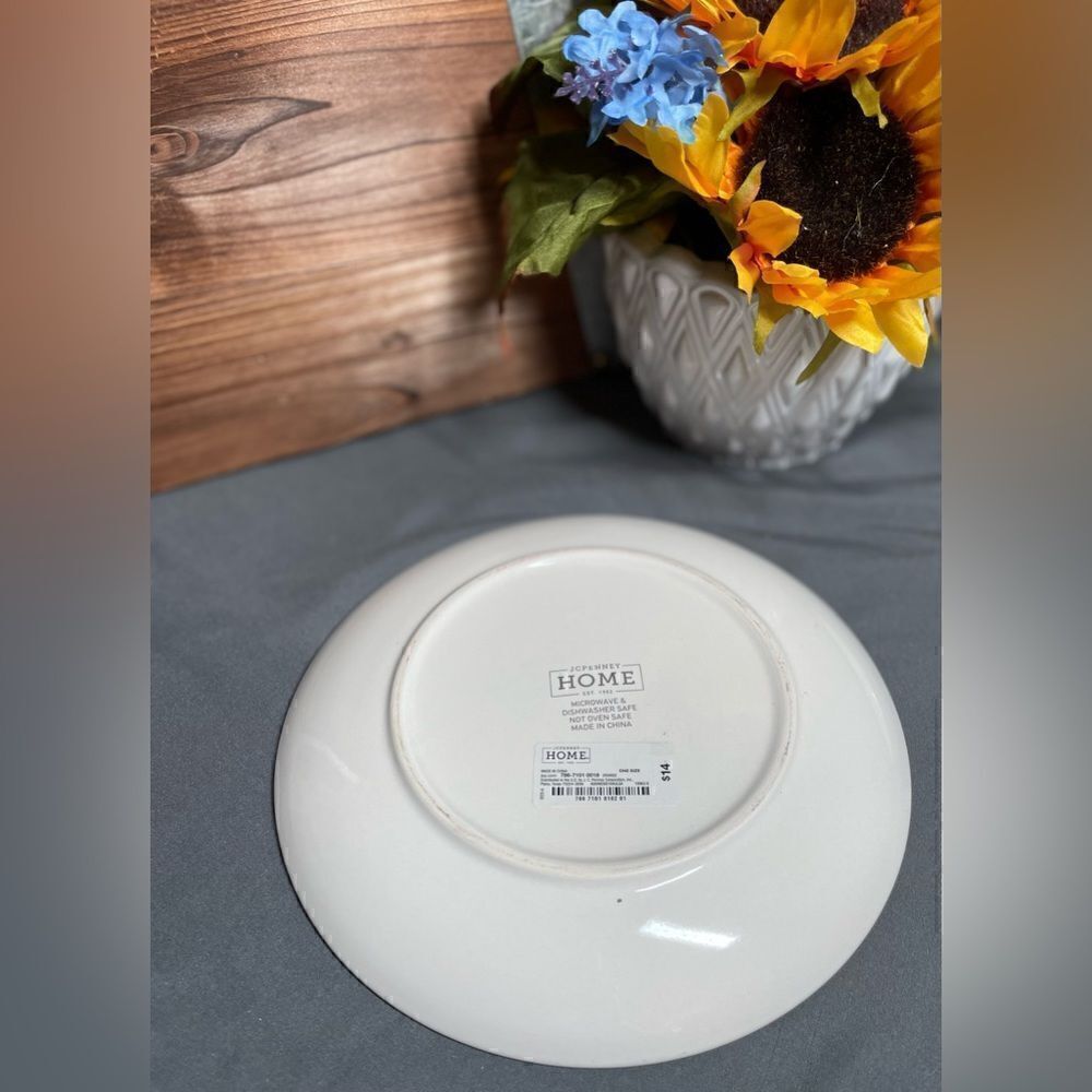 2 NEW! Harvest Pumpkins Salad Plates HOME by JCPenney NWT - Picture 5 of 6